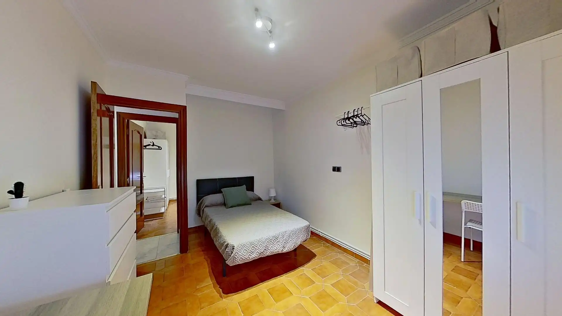 Habitación de Piso de alquiler en Granada