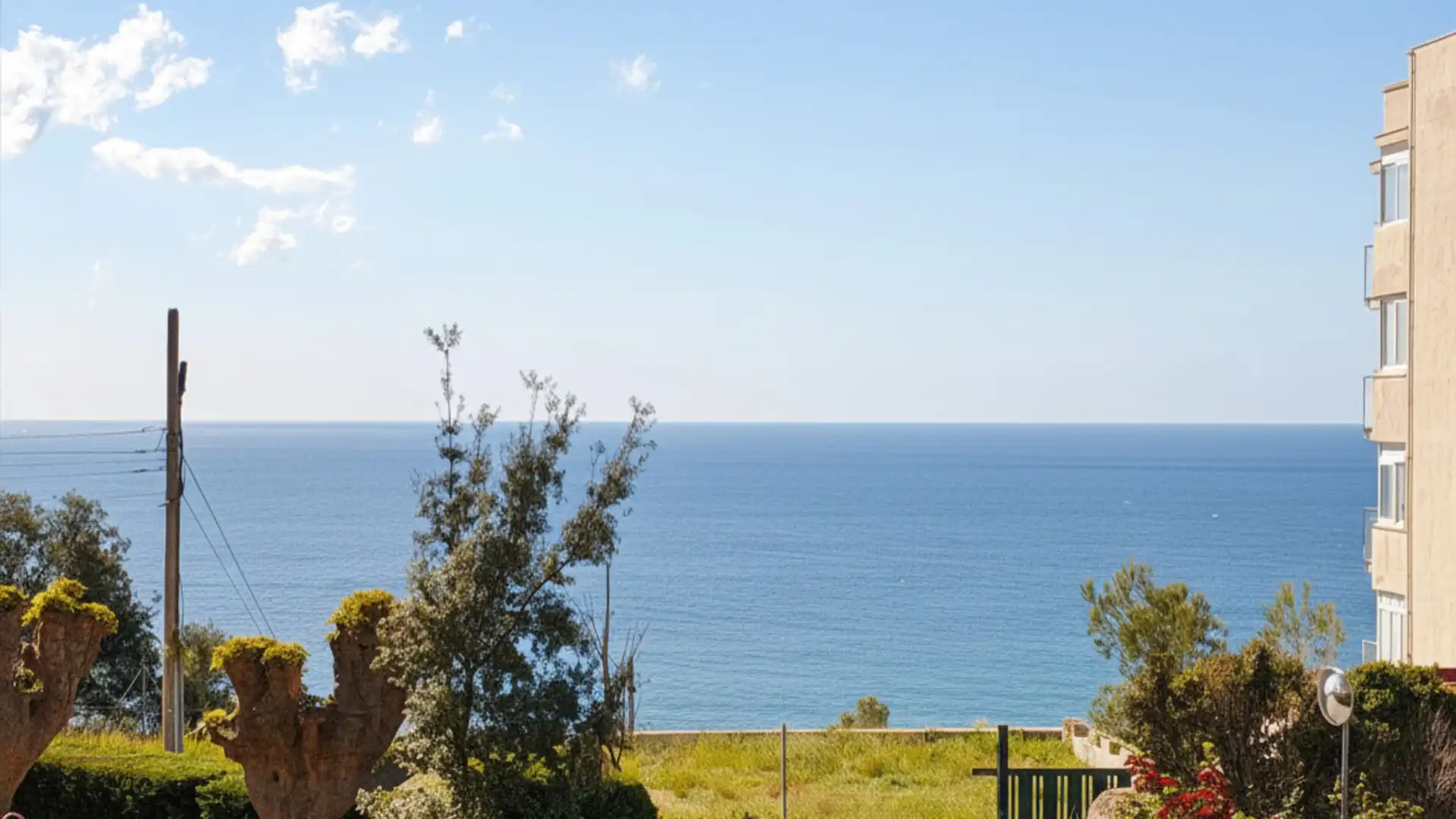 Garten von Einfamilien-Reihenhaus zum Verkauf in Sant Feliu de Guíxols mit Heizung, Privatgarten und Schwimmbad