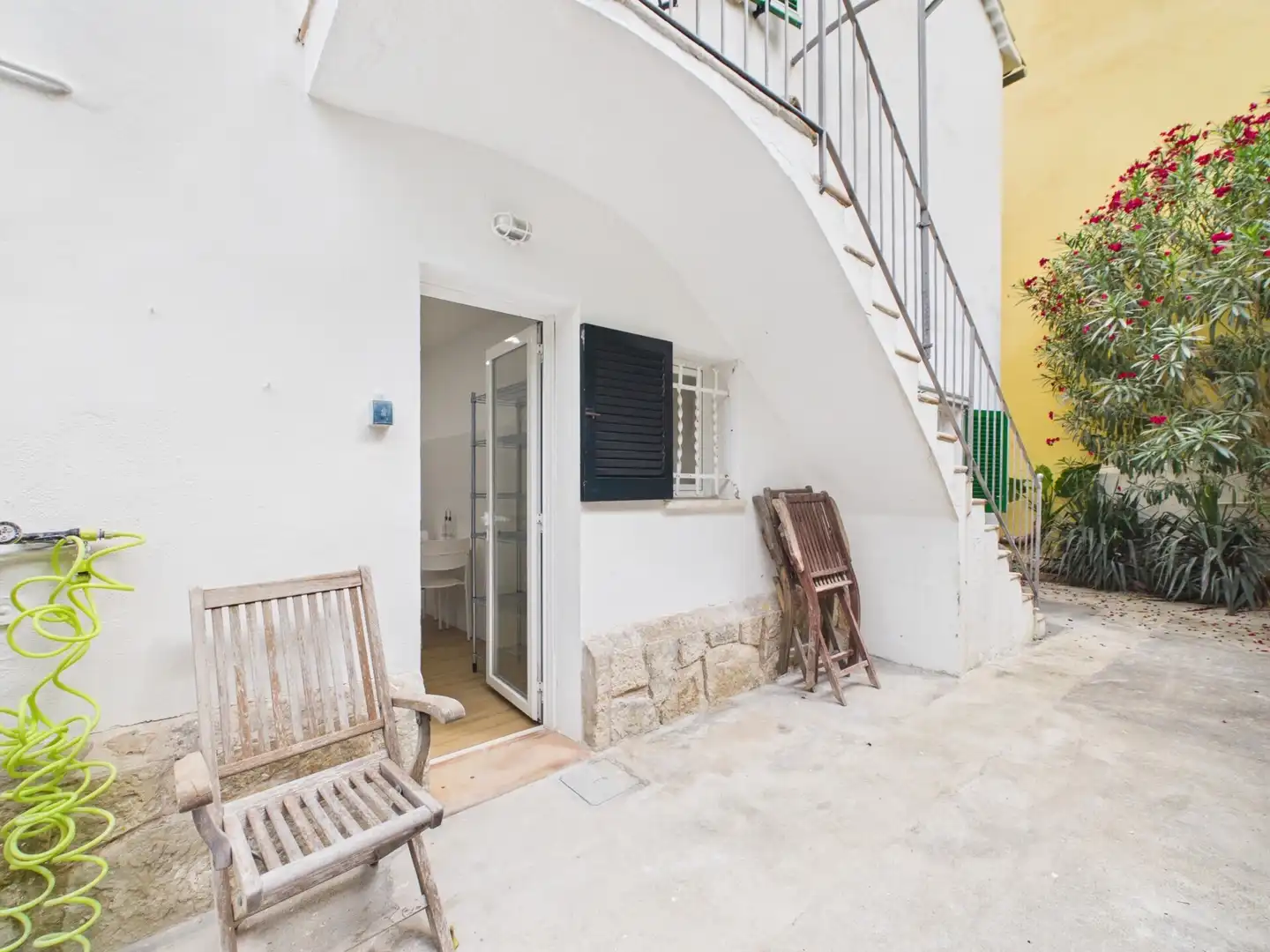 Terrasse von Erdgeschoss zur Miete in  Palma de Mallorca mit Möbliert