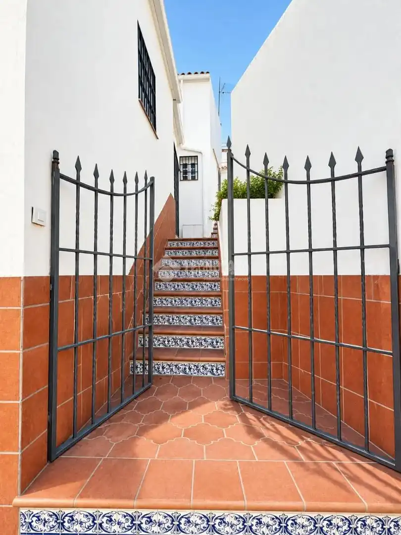Casa adosada en venta en Gelves, Sevilla