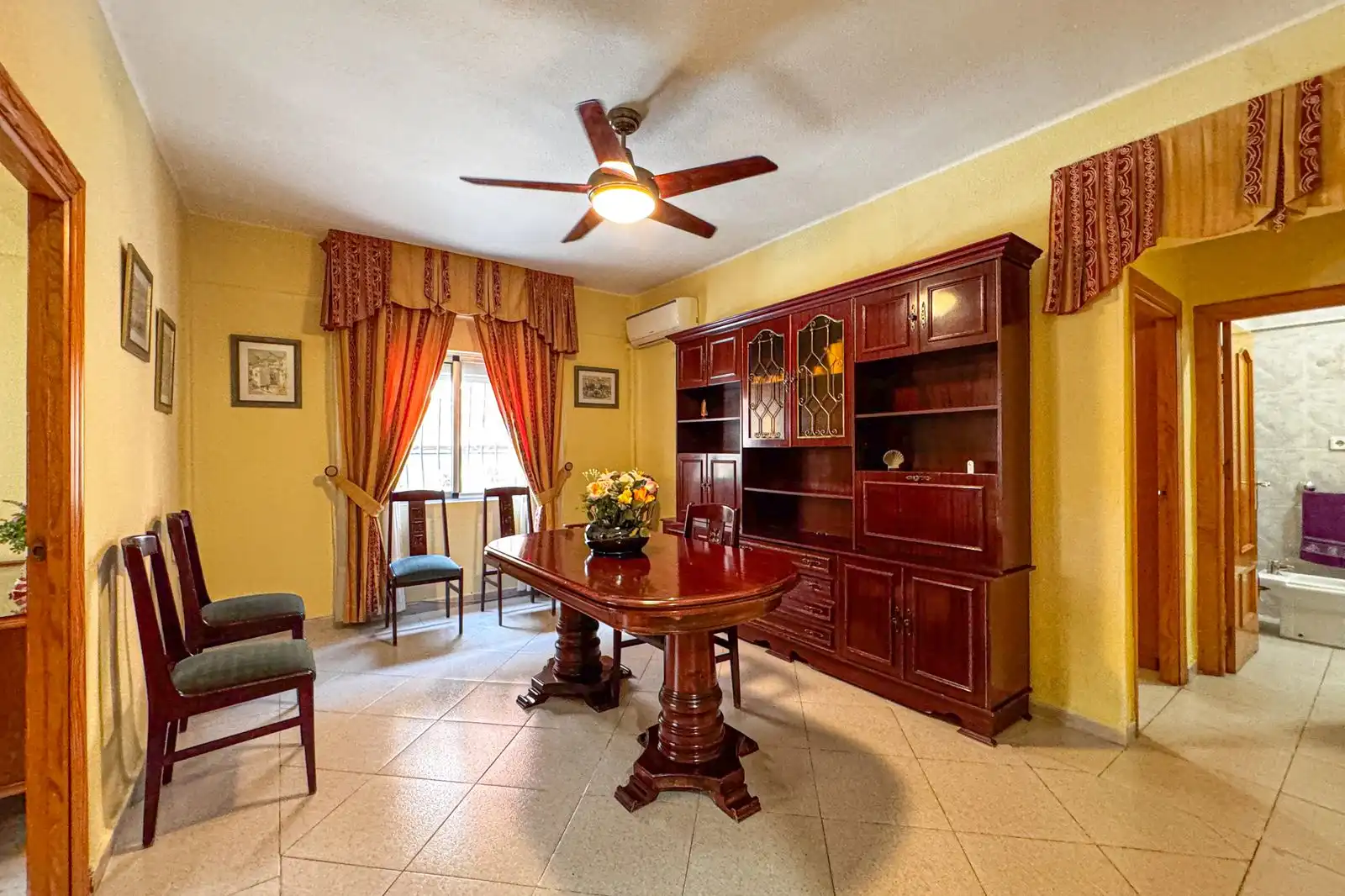 Dining room of Flat for sale in Almería  with Air Conditioner, Heating and Terrace