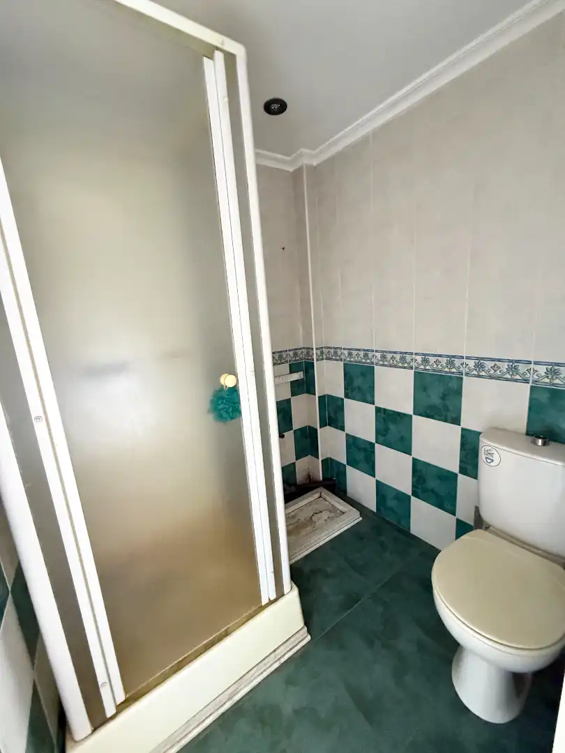 Bathroom of Flat for sale in Massanassa  with Air Conditioner and Balcony