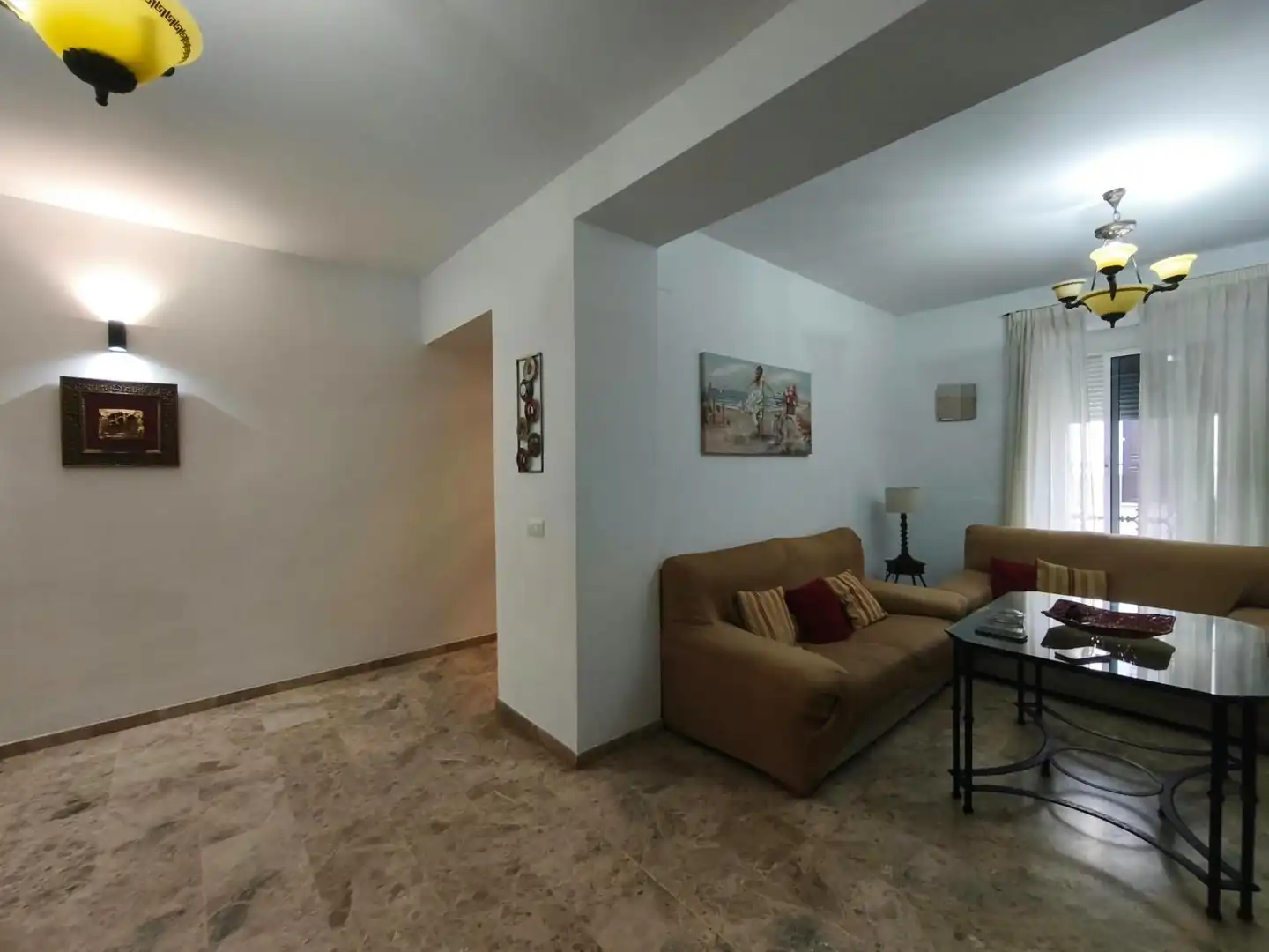Casa amb terrassa en venda a Pedro Abad, imagen 2