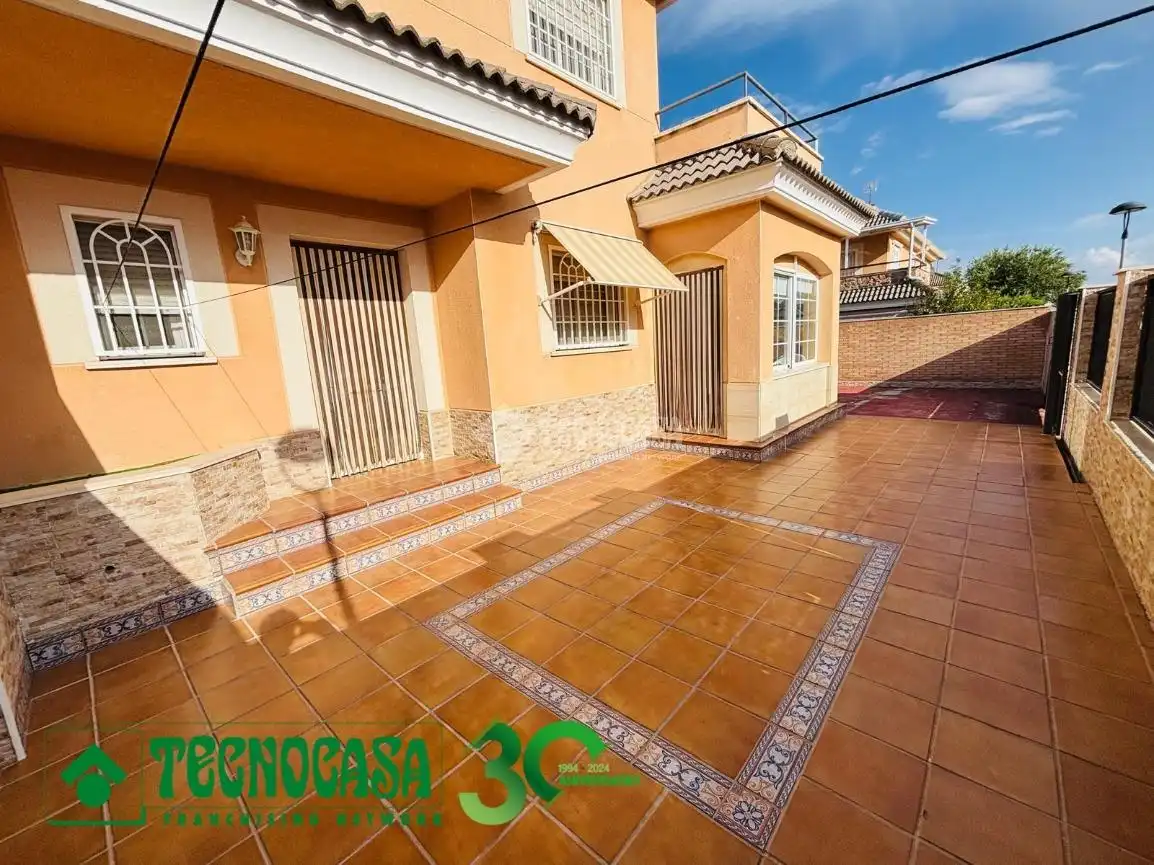 Casa aparellada amb terrassa en venda a Magán, imagen 40