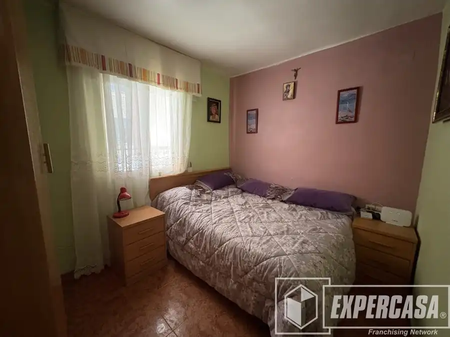Habitación de Piso en venta en Castellón de la Plana / Castelló de la Plana con Amueblado