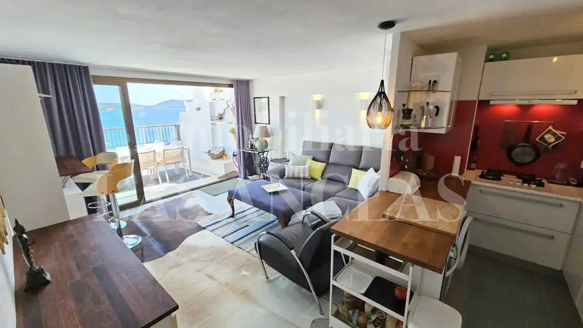 Sala d'estar de Àtic en venda en Santa Eulària des Riu amb Aire condicionat i Terrassa