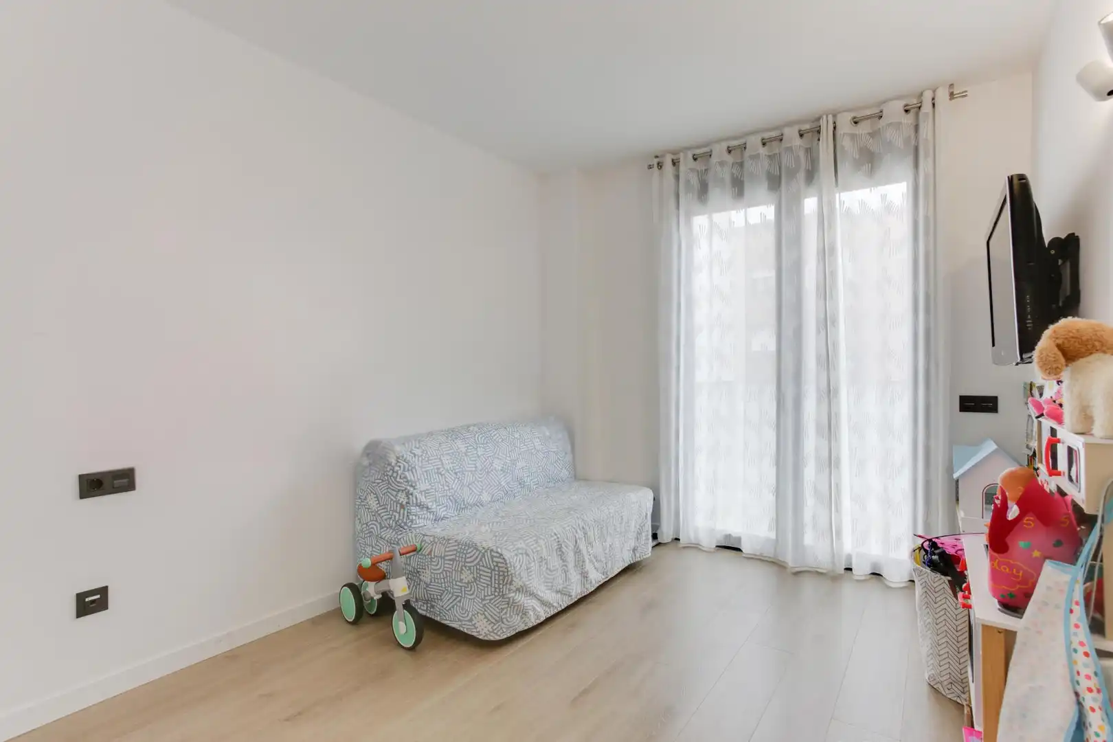 Dormitori de Dúplex en venda en Esplugues de Llobregat amb Aire condicionat, Calefacció i Parquet