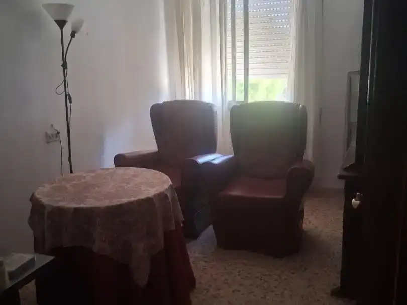 Sala d'estar de Pis per a compartir en Avenida - Divina Pastora - Plaza de Toros