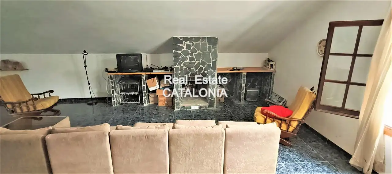 Sala d'estar de Casa o xalet en venda en Maçanet de la Selva amb Calefacció, Jardí privat i Terrassa