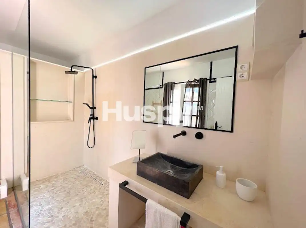 Casa con piscina en venta en Carrer Guillem De Montgri, imagen 33