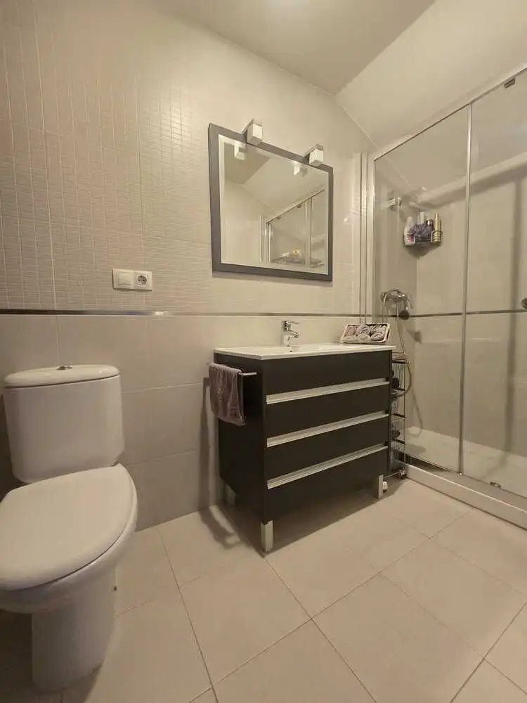 Casa con piscina en venta en A Malata - Catabois - Ciudad Jardín, imagen 10