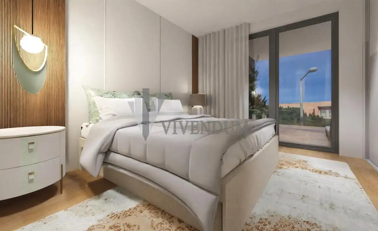 Habitación de Apartamento en venta en Vigo  con Calefacción, Terraza y Piscina