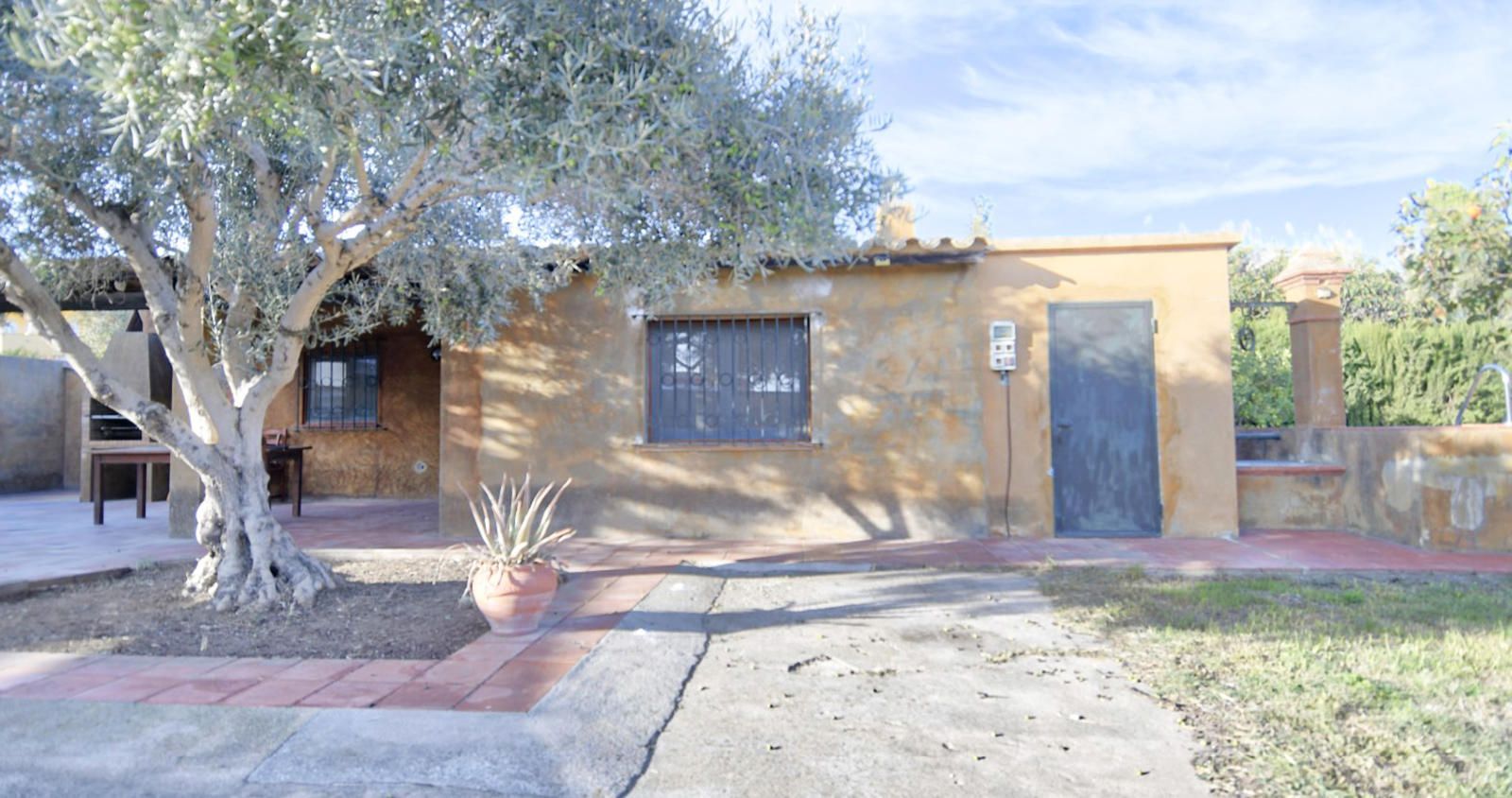 Exterior view of House or chalet for sale in Mont-ras  with Swimming Pool and Alarm