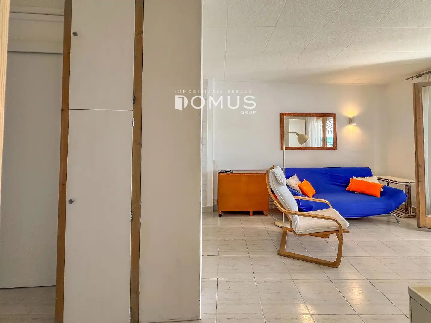 Sala d'estar de Pis de lloguer en L'Escala amb Piscina, Moblat i Forn
