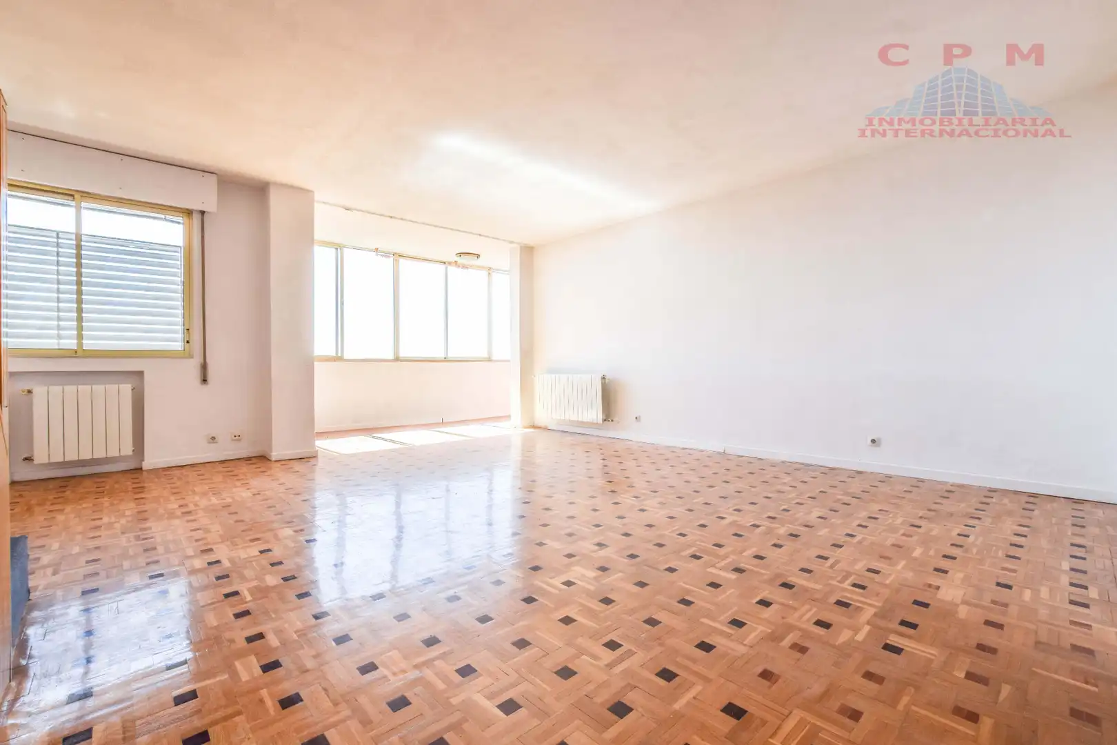 Living room of Attic for rent in Madrid  with Air Conditioner, Heating and Parquet flooring