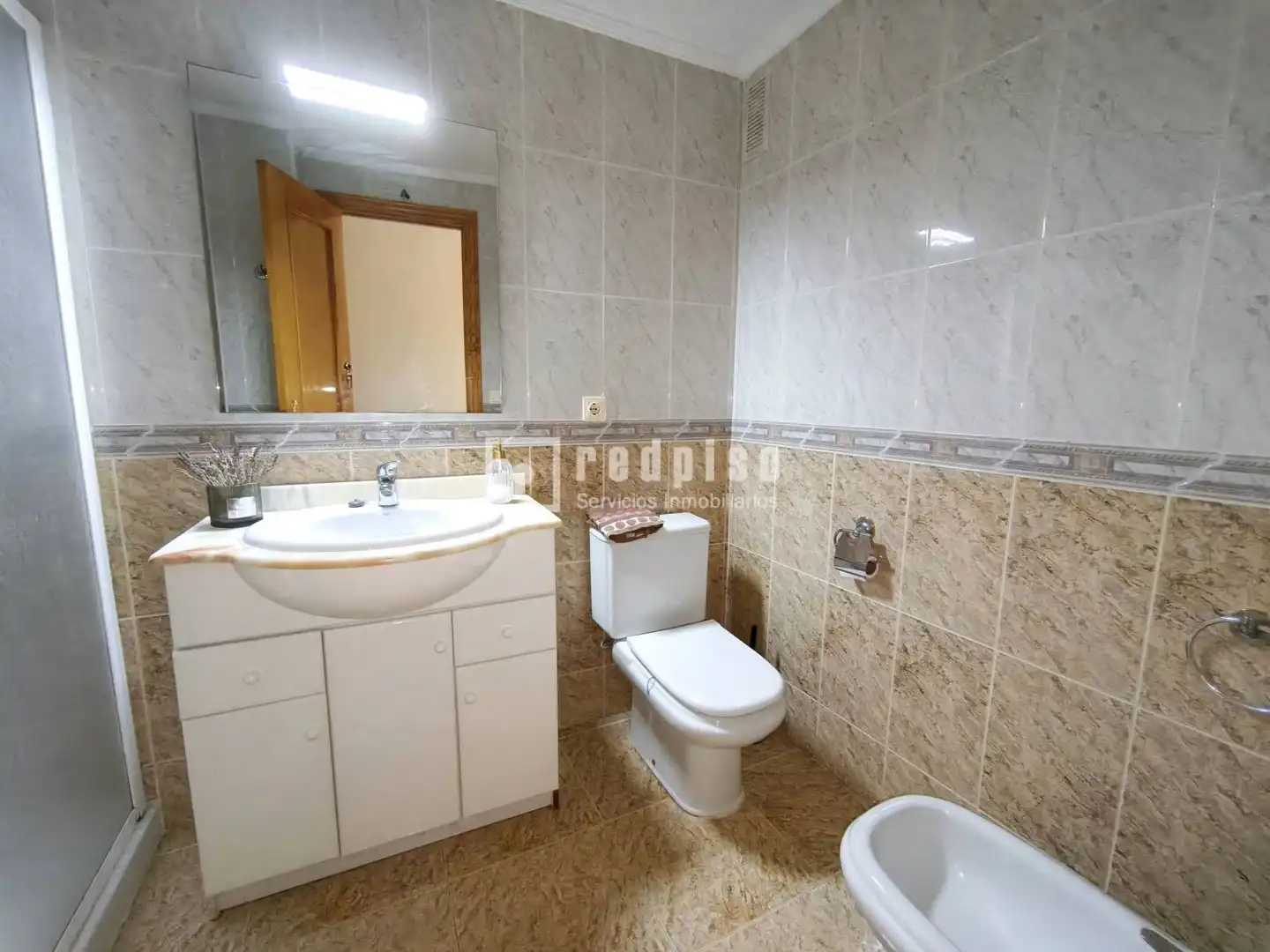 Badezimmer von Wohnung zum Verkauf in Castellón de la Plana / Castelló de la Plana mit Klimaanlage, Terrasse und Abstellraum