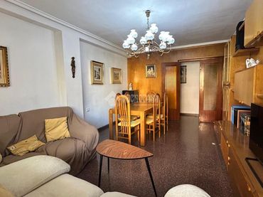 Appartamento con balcone in vendita a La Constitución - Canaleta