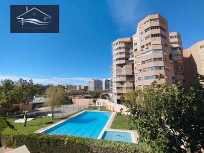 Vista exterior de Pis en venda en Alicante / Alacant amb Aire condicionat, Traster i Forn