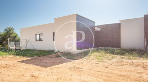 Foto 5 de Casa adosada en venta en El Bosque, Chiva