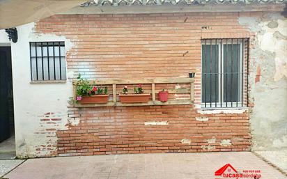 Exterior view of House or chalet for sale in  Córdoba Capital