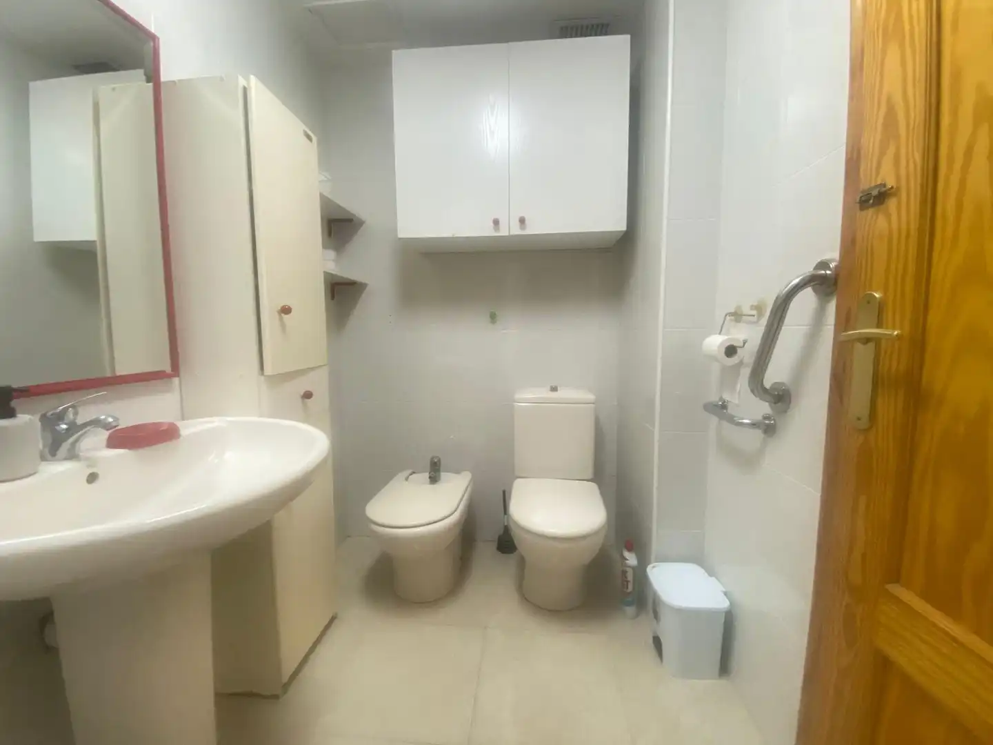 Badezimmer von Wohnung zur Miete in Águilas mit Möbliert und Balkon