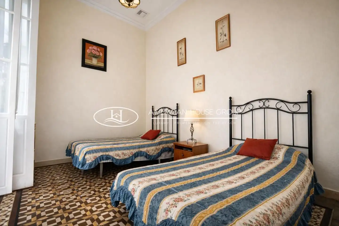 Habitación de Edificio en venta en Chiclana de la Frontera