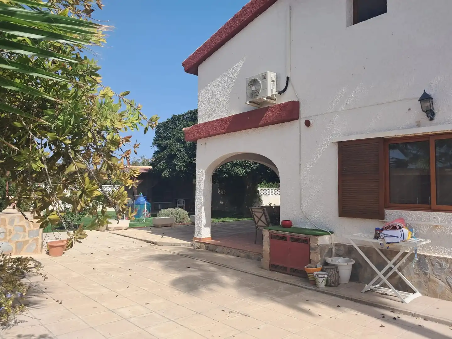 Außenansicht von Haus oder Chalet zur Miete in Mutxamel mit Klimaanlage, Terrasse und Schwimmbad