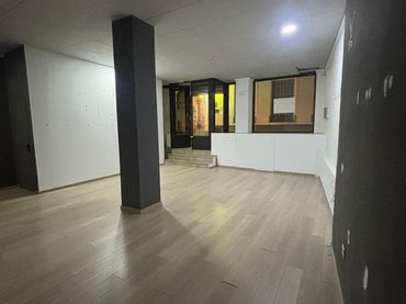 Local comercial de lloguer a Valdepeñas