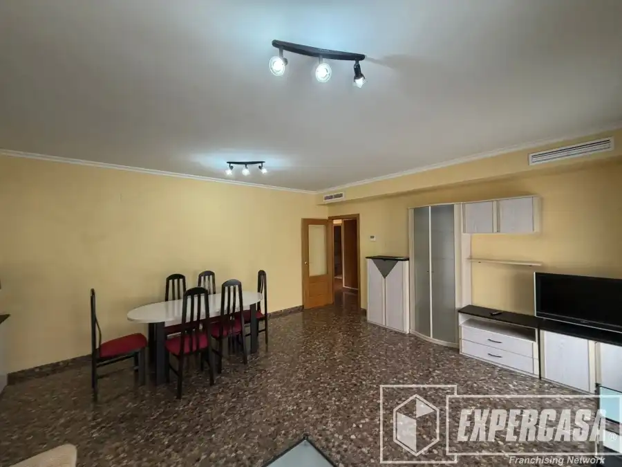 Apartamento de alquiler en Silla