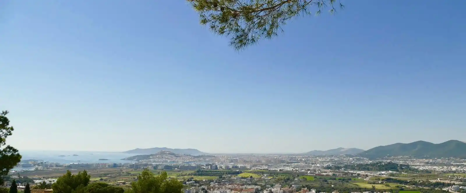 Vista exterior de Residencial en venta en Santa Eulària des Riu