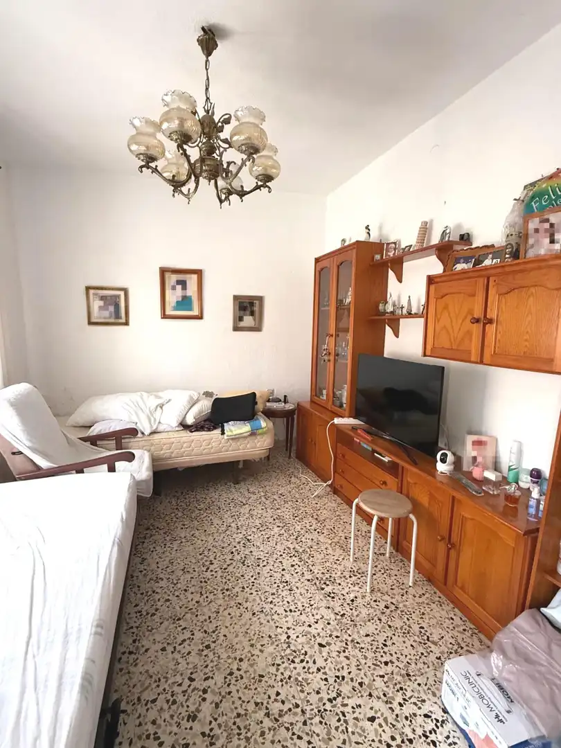 Sala de estar de Casa adosada en venta en Algeciras con Terraza