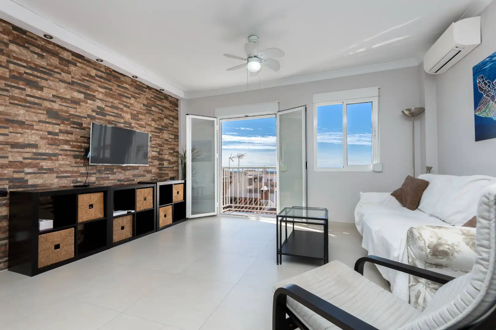 Sala de estar de Apartamento en venta en Nerja con Aire acondicionado, Calefacción y Terraza