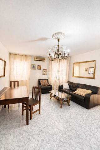 Piso en Venta en Opañel