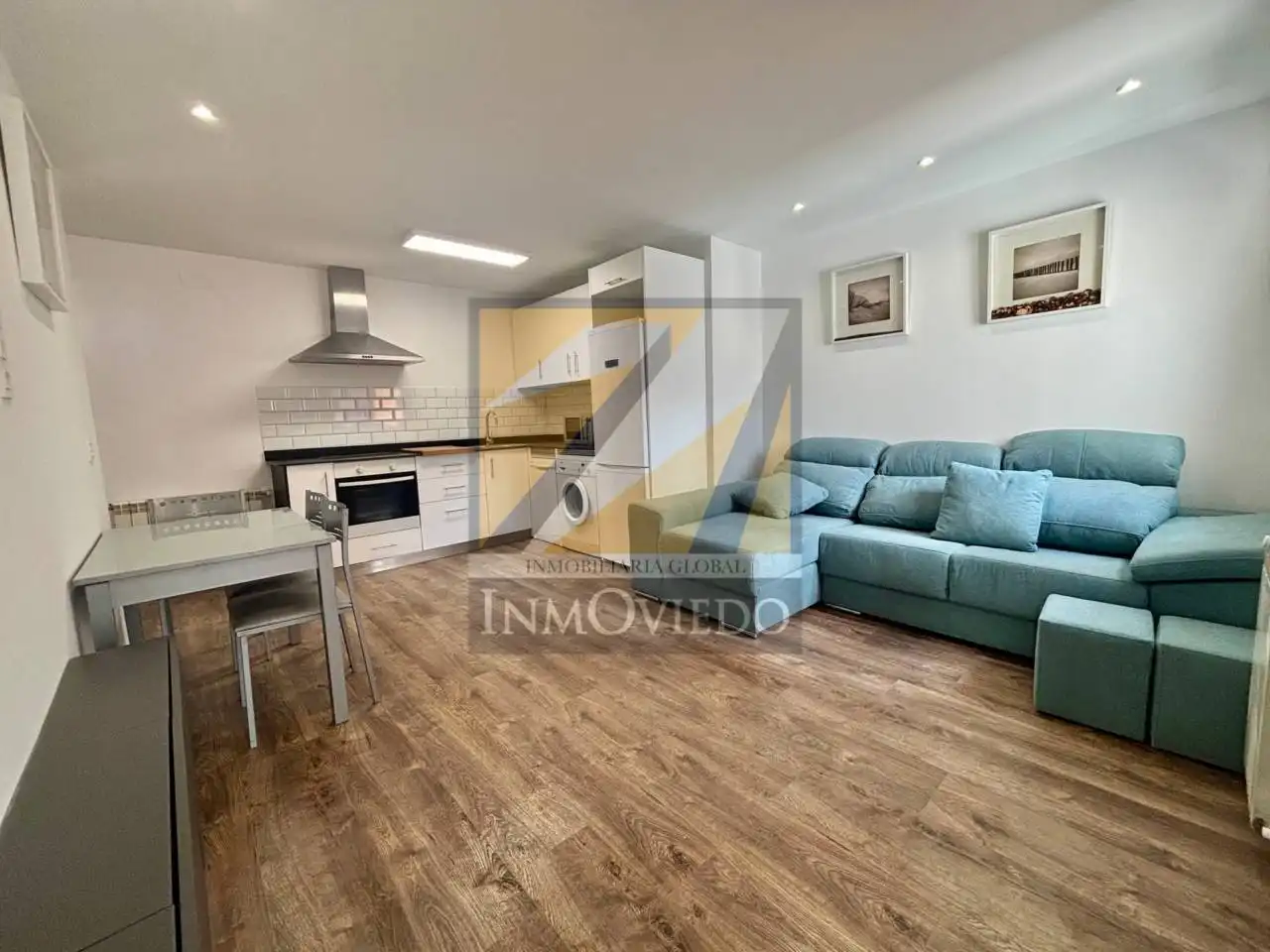 Piso en venta en Calle Ramón y Cajal, La Villa - Bazuelo