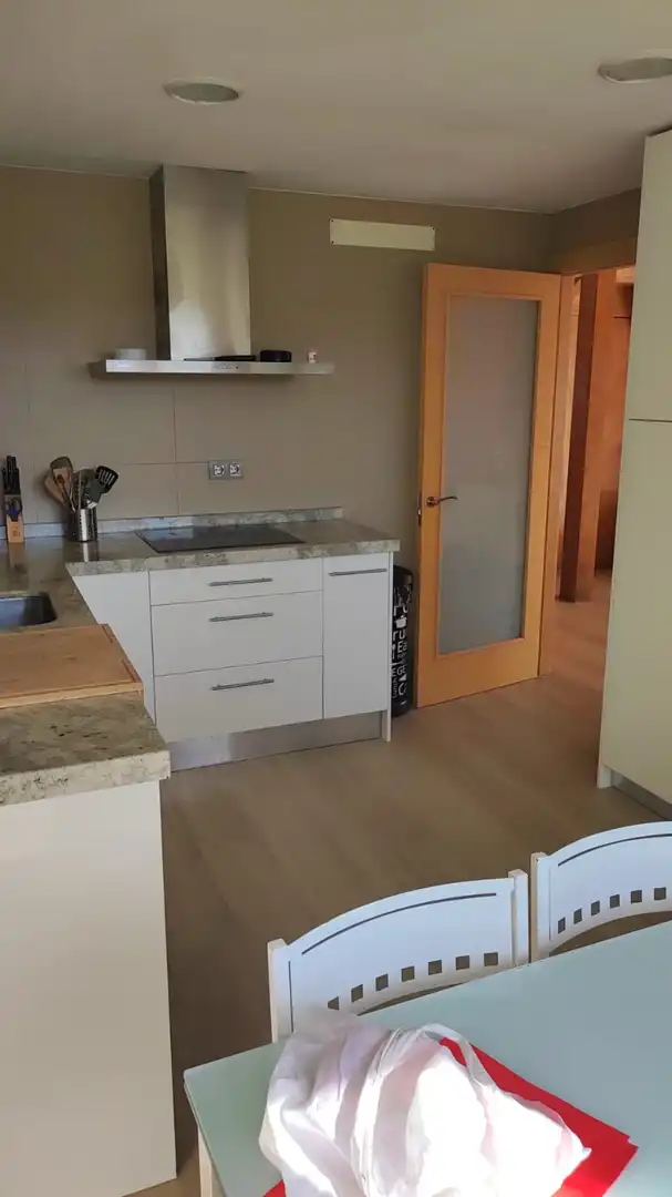 Cocina de Casa o chalet de alquiler en Miengo con Calefacción, Jardín privado y Amueblado