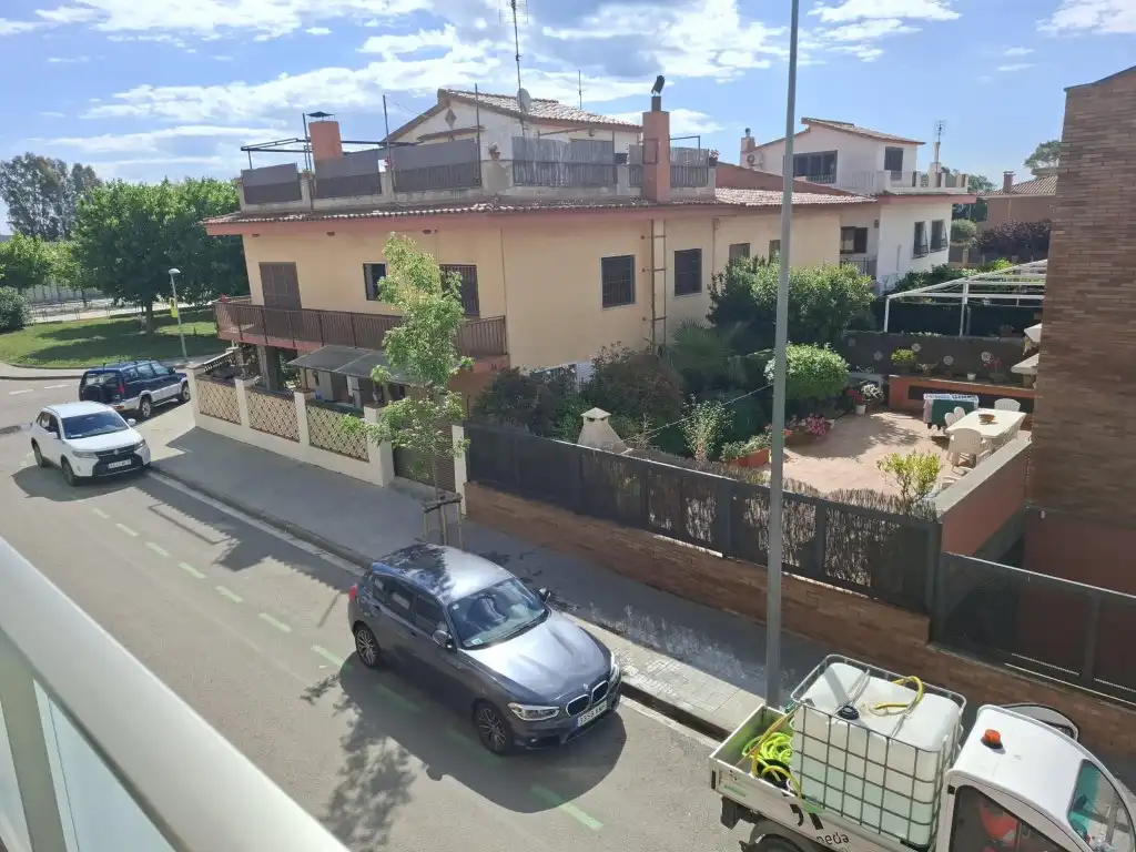 Vista exterior de Piso en venta en Pineda de Mar
