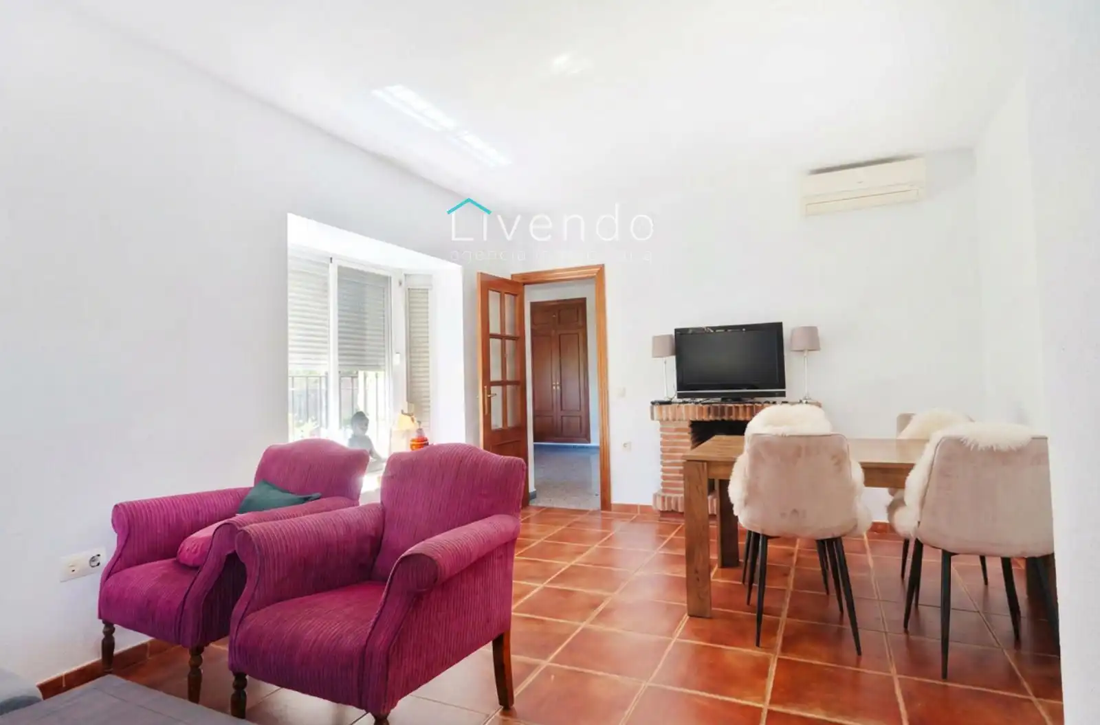 Sala d'estar de Casa o xalet en venda en Chiclana de la Frontera amb Aire condicionat