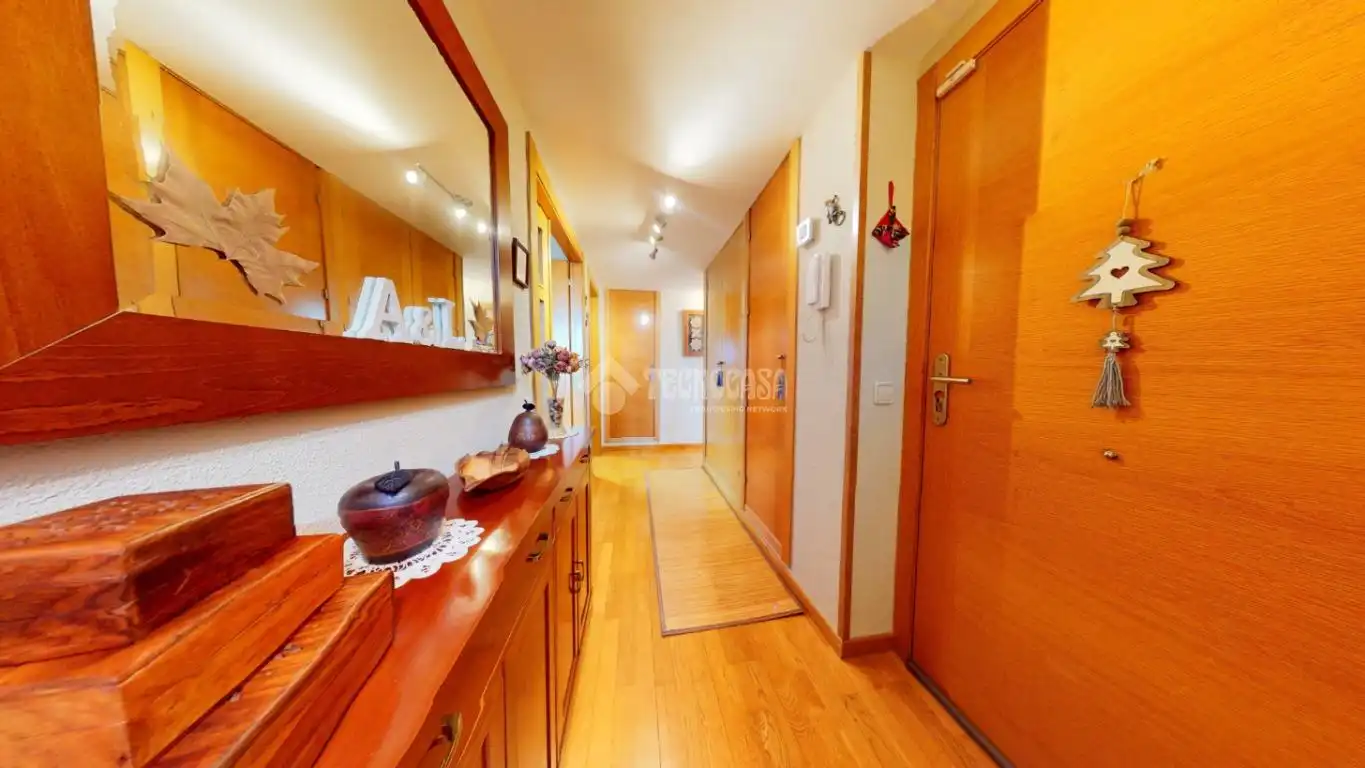 Flat for sale in Uceda  with Air Conditioner
