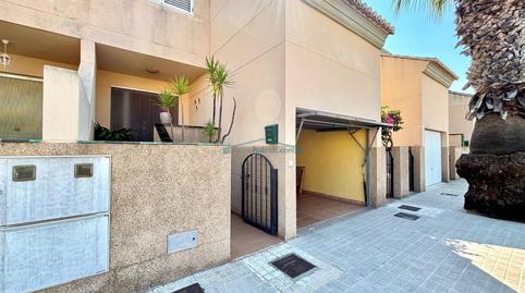 Foto 4 de Casa adosada en venda a Calle Genoves, Corinto - Almarda, Sagunto / Sagunt