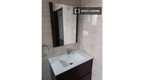 Photo 5 of Room in Moncada, Valencia