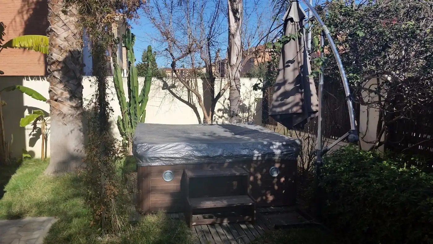 Villa con giardino in vendita a Carrer Cap de Tortosa 1, imagen 6