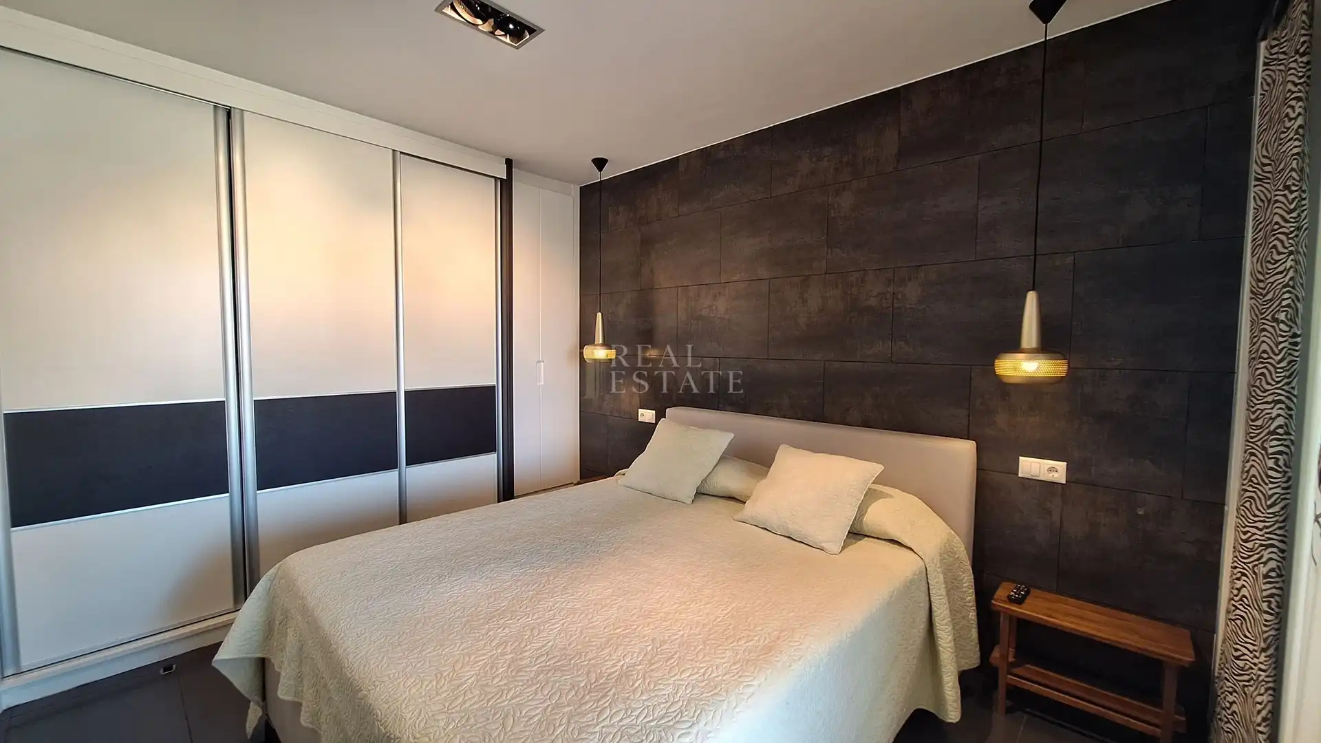 Habitación de Piso en venta en Dénia con Aire acondicionado, Calefacción y Trastero