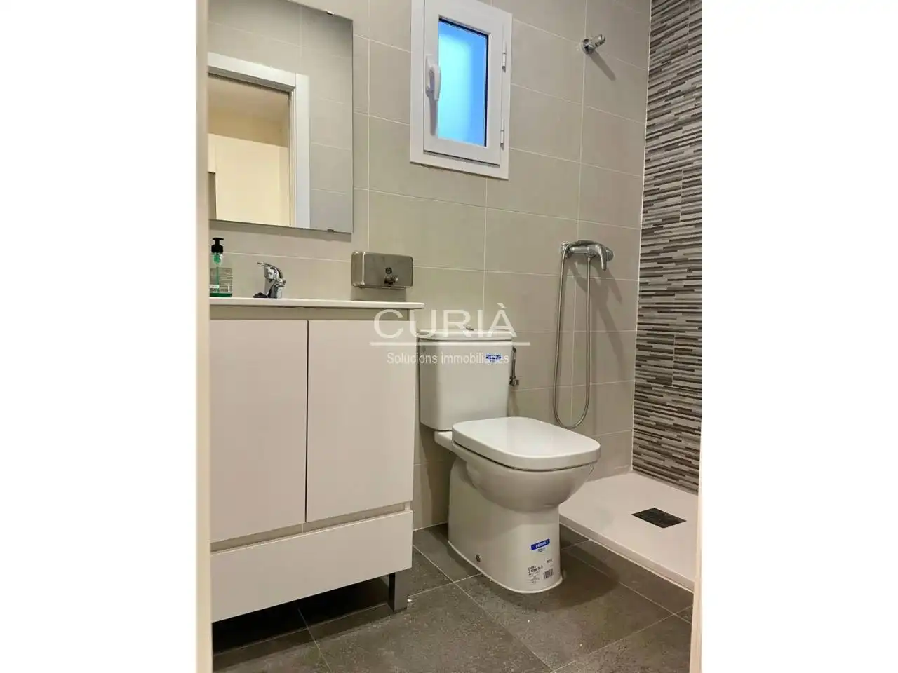 Office space with lift for sale in Centre Històric, imagen 4
