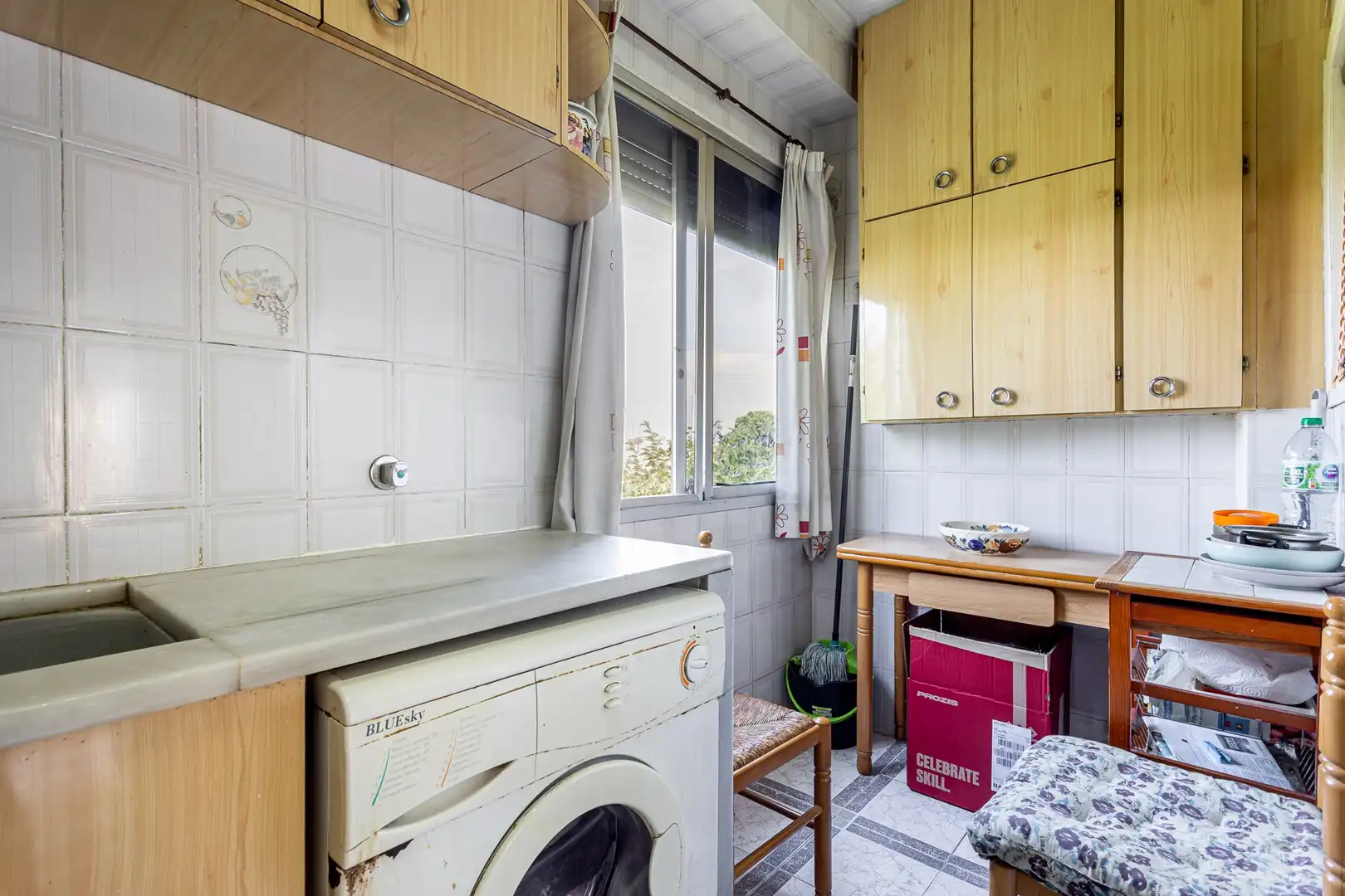 Flat for sale in Alicante, Benetússer