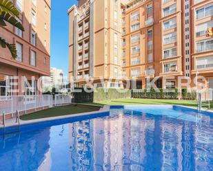 Swimming pool of Attic for sale in  Valencia Capital  with Air Conditioner, Terrace and Swimming Pool