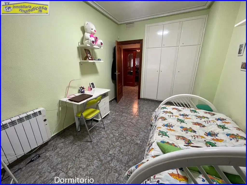 Habitación de Casa o chalet en venta en Murcia con Jardín privado, Terraza y Amueblado