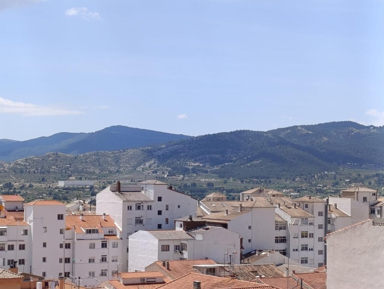 Exterior view of Flat for sale in Onil  with Air Conditioner, Terrace and Furnished