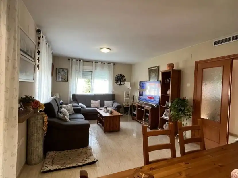 House with garden for sale in Camí Ameradors 44, imagen 2