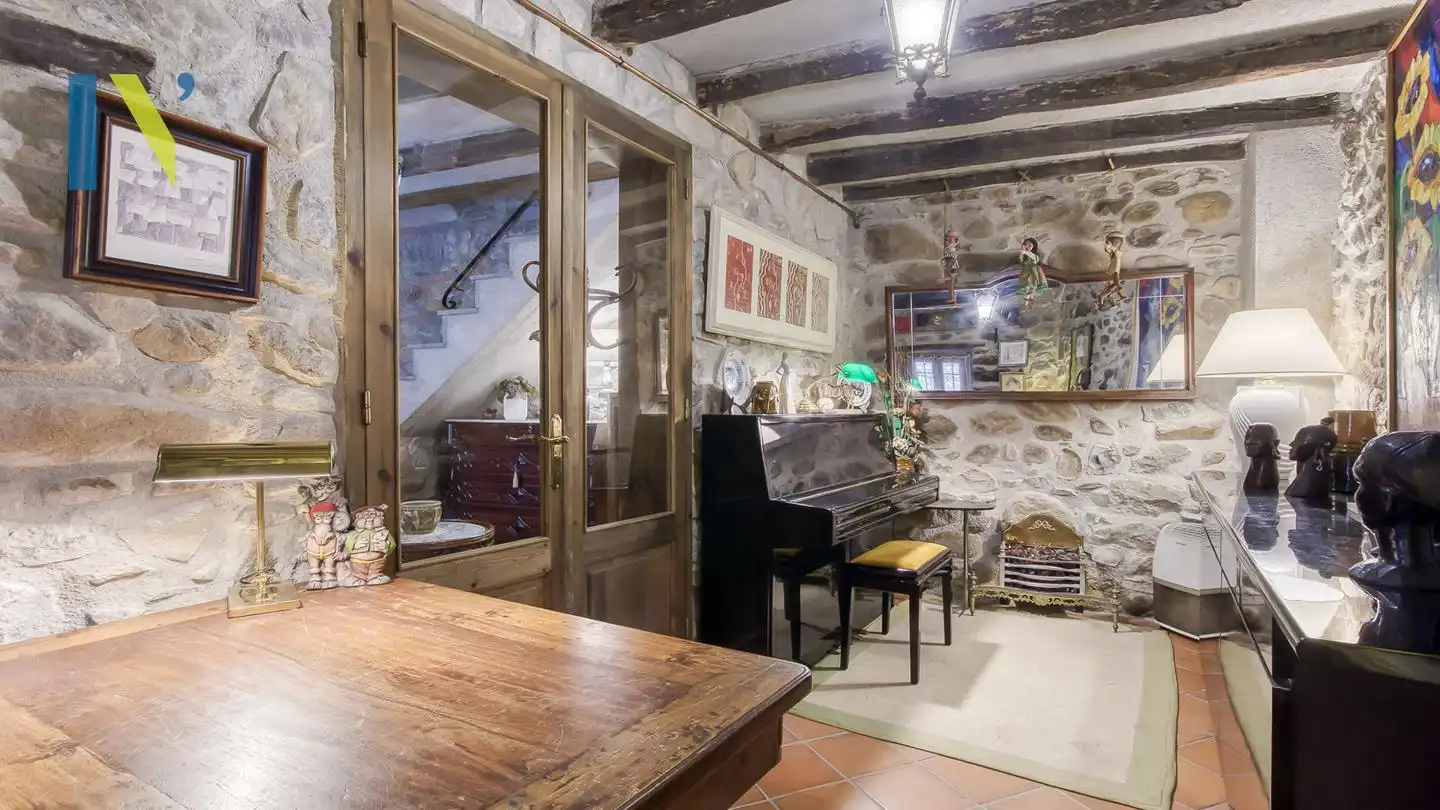 Finca rústica en venta en Osor con Jardín privado y Terraza