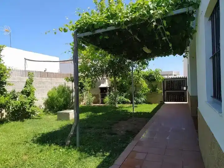 Jardí de Casa adosada en venda en Vejer de la Frontera amb Jardí privat, Traster i Moblat